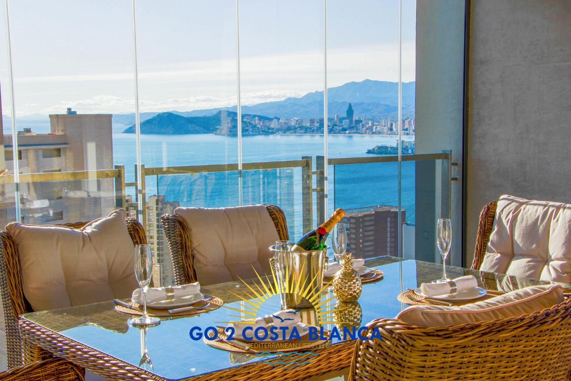 Bea'S Seaview Home Deluxe เบนิดอร์ม ภายนอก รูปภาพ